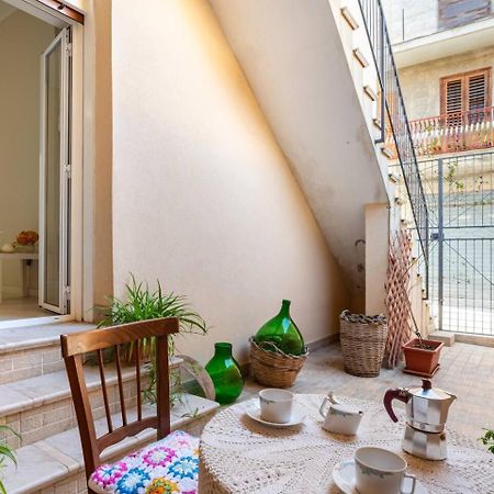 Casa Pinu Leilighet San Michele di Ganzaria Eksteriør bilde