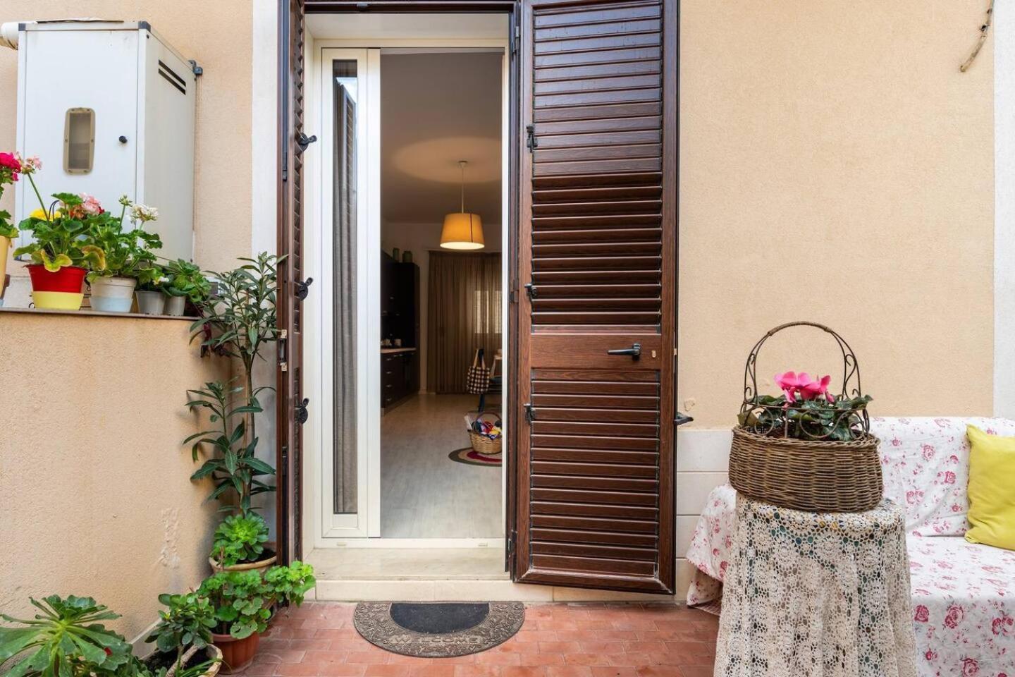 Casa Pinu Leilighet San Michele di Ganzaria Eksteriør bilde