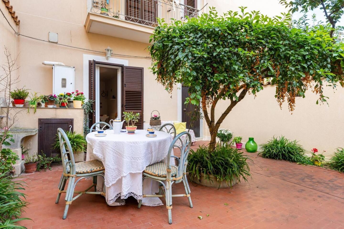 Casa Pinu Leilighet San Michele di Ganzaria Eksteriør bilde